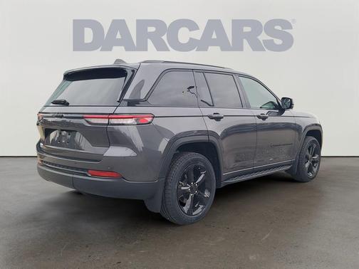 2022 Jeep Grand Cherokee Altitude