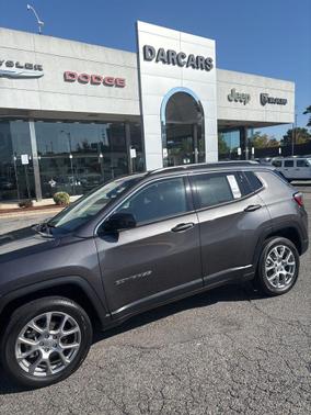 2022 Jeep Compass Latitude Lux