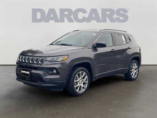 2022 Jeep Compass Latitude Lux
