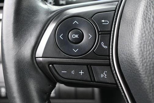 Ice Cap 2023 Toyota Camry SE