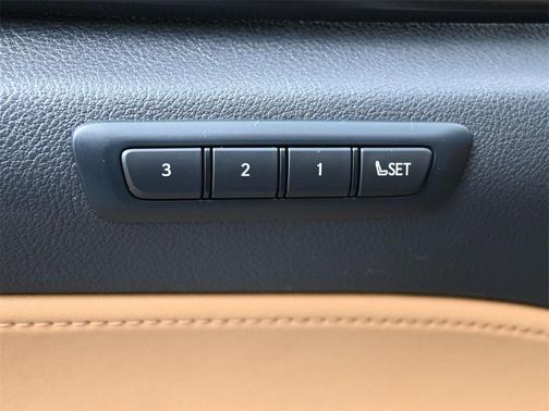 2024 Lexus NX 250 Premium