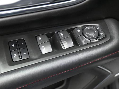 2022 Chevrolet Suburban RST