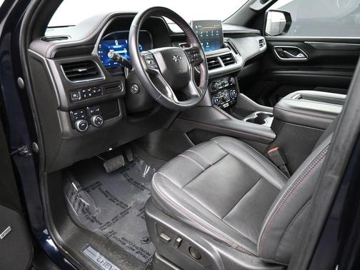 2022 Chevrolet Suburban RST