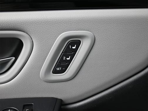 2024 Honda Pilot Touring 8-Passenger