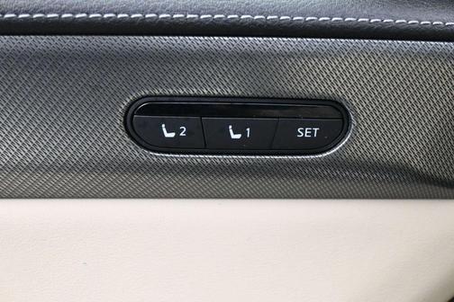 Mineral Black 2023 INFINITI QX60 Luxe