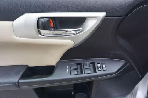 2013 Lexus CT 200h 200h