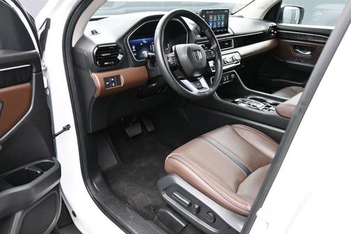 Platinum White Pearl 2024 Honda Pilot Elite