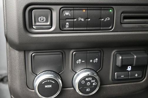 Satin Steel Metallic 2021 GMC Yukon XL SLT