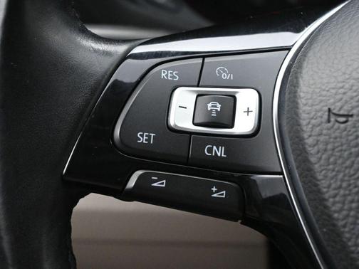 2020 Volkswagen Passat 2.0T SE