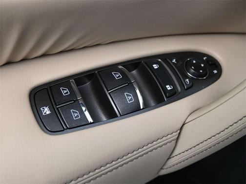 2024 Nissan Armada SL 2WD