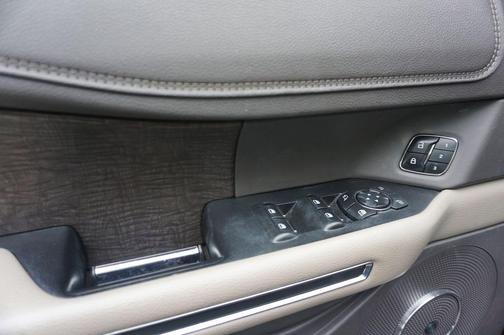 AGATE BLACK METALLIC 2020 Ford Expedition Limited