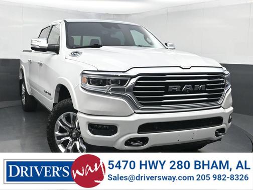 Ivory White Tri-Coat Pearlcoat 2021 RAM 1500 Longhorn