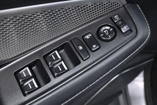 Liquid Carbon Metallic 2022 Acura MDX Technology Package