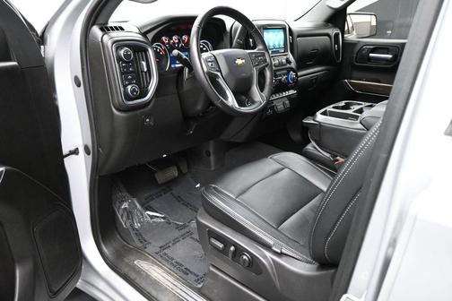 Silver Ice Metallic 2021 Chevrolet Silverado 1500 LT