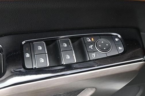 Pearl White Tricoat 2024 Nissan Pathfinder Platinum FWD