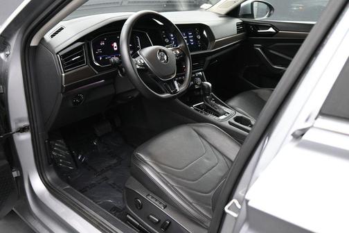Pure White 2019 Volkswagen Jetta 1.4T SEL Premium