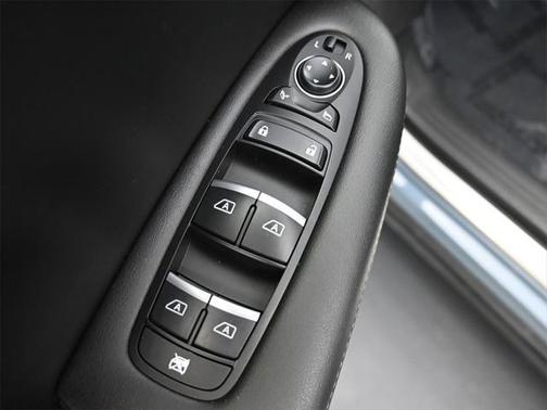 2022 INFINITI QX50 Sensory