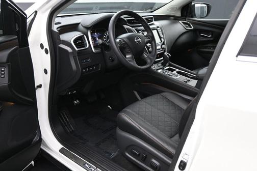Pearl White Tricoat 2024 Nissan Murano Platinum FWD