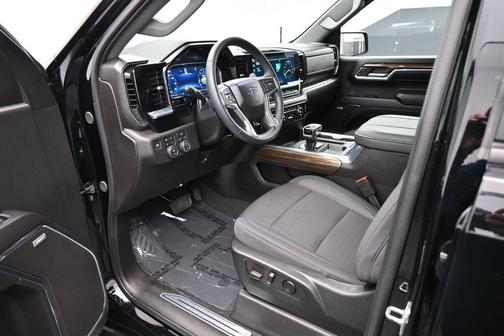 Black 2024 Chevrolet Silverado 1500 RST
