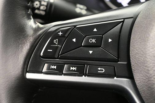 Super Black 2025 Nissan Sentra SV