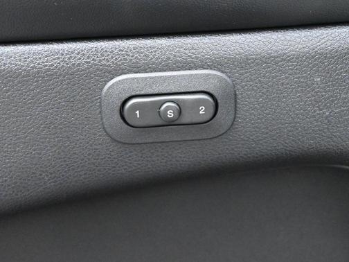 Bright White Clearcoat 2017 Jeep Grand Cherokee Limited