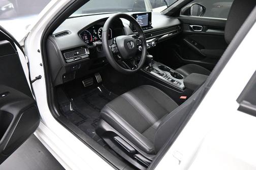 Platinum White Pearl 2025 Honda Civic Sport