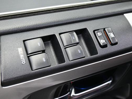 Blizzard Pearl 2016 Toyota 4Runner Limited