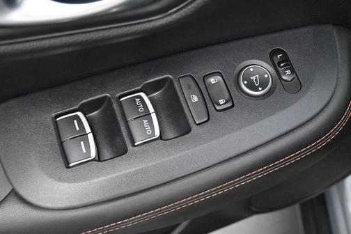 Urban Gray Pearl 2023 Honda HR-V 2WD Sport