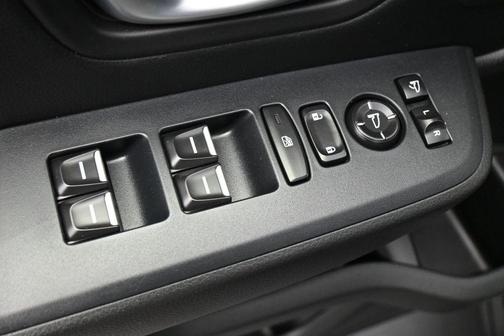 Crystal Black Pearl 2025 Honda Pilot Black Edition