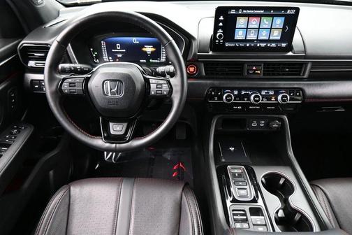 Crystal Black Pearl 2025 Honda Pilot Black Edition
