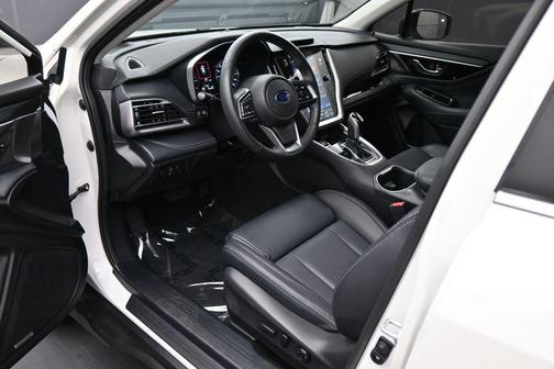 Crystal White Pearl 2023 Subaru Outback Limited XT