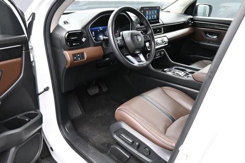 Platinum White Pearl 2024 Honda Pilot Elite