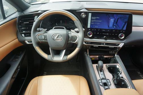 Eminent White Pearl 2025 Lexus RX 350 Premium Plus