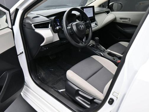 Ice Cap 2023 Toyota Corolla LE