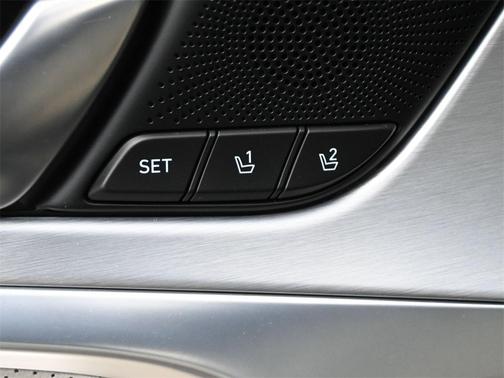 2021 Genesis G70 2.0T RWD