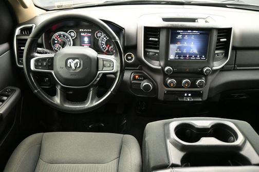 Diamond Black 2020 RAM 1500 Big Horn/Lone Star