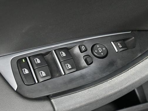 Alpine White 2019 BMW X3 sDrive30i