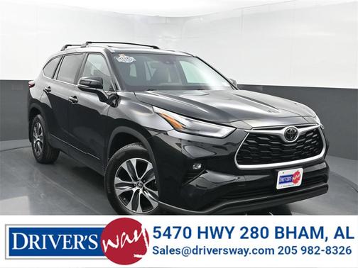 2023 Toyota Highlander XLE