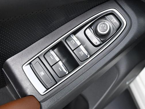 2023 Subaru Ascent Touring 7-Passenger