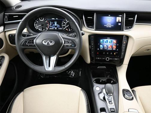 2022 INFINITI QX50 LUXE