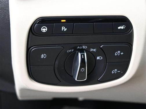 2022 INFINITI QX50 LUXE