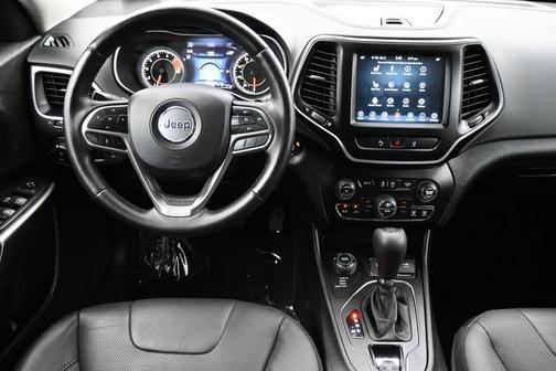Olive Green Pearlcoat 2021 Jeep Cherokee Latitude Lux