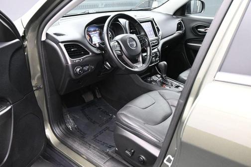 Olive Green Pearlcoat 2021 Jeep Cherokee Latitude Lux