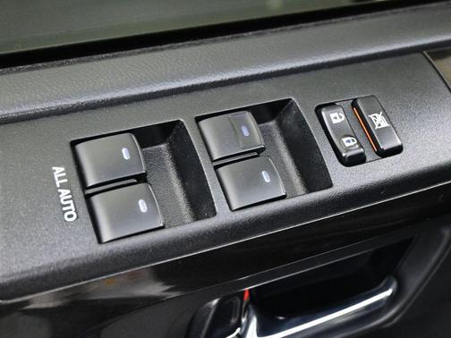 Super White 2019 Toyota 4Runner TRD Off Road Premium