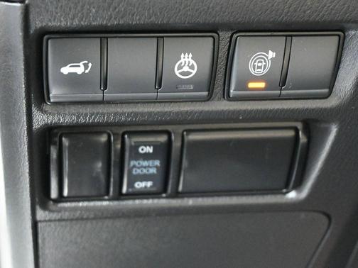 Aspen White 2024 Nissan Armada Platinum 2WD