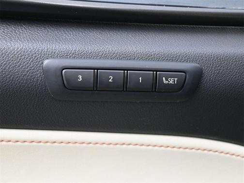 2024 Lexus NX 250 Premium