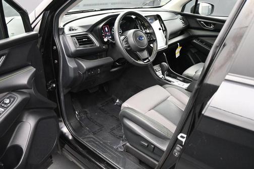 Crystal Black Silica 2023 Subaru Ascent Onyx Edition 7-Passenger