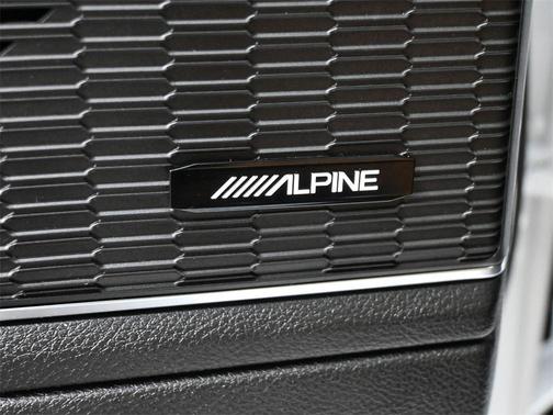 2023 Jeep Grand Cherokee Summit