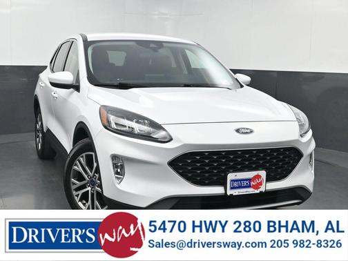 Oxford White 2022 Ford Escape SEL