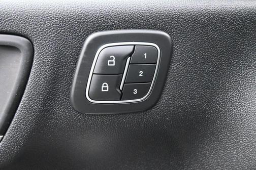 Oxford White 2022 Ford Escape SEL